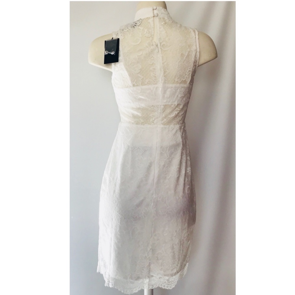 WHITE LACE DRESS - Picture 4 of 7